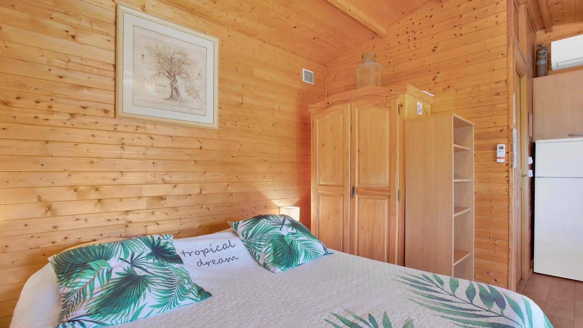 Joli Chalet En Bois Roquebrune-sur-Argens